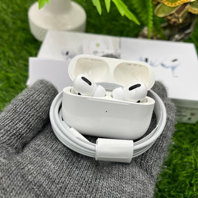 _APPLE AIRPODS PRO